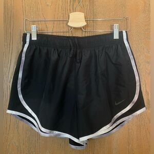 Nike Dri-Fit Tempo Performance Shorts Size M Black with Drawstring